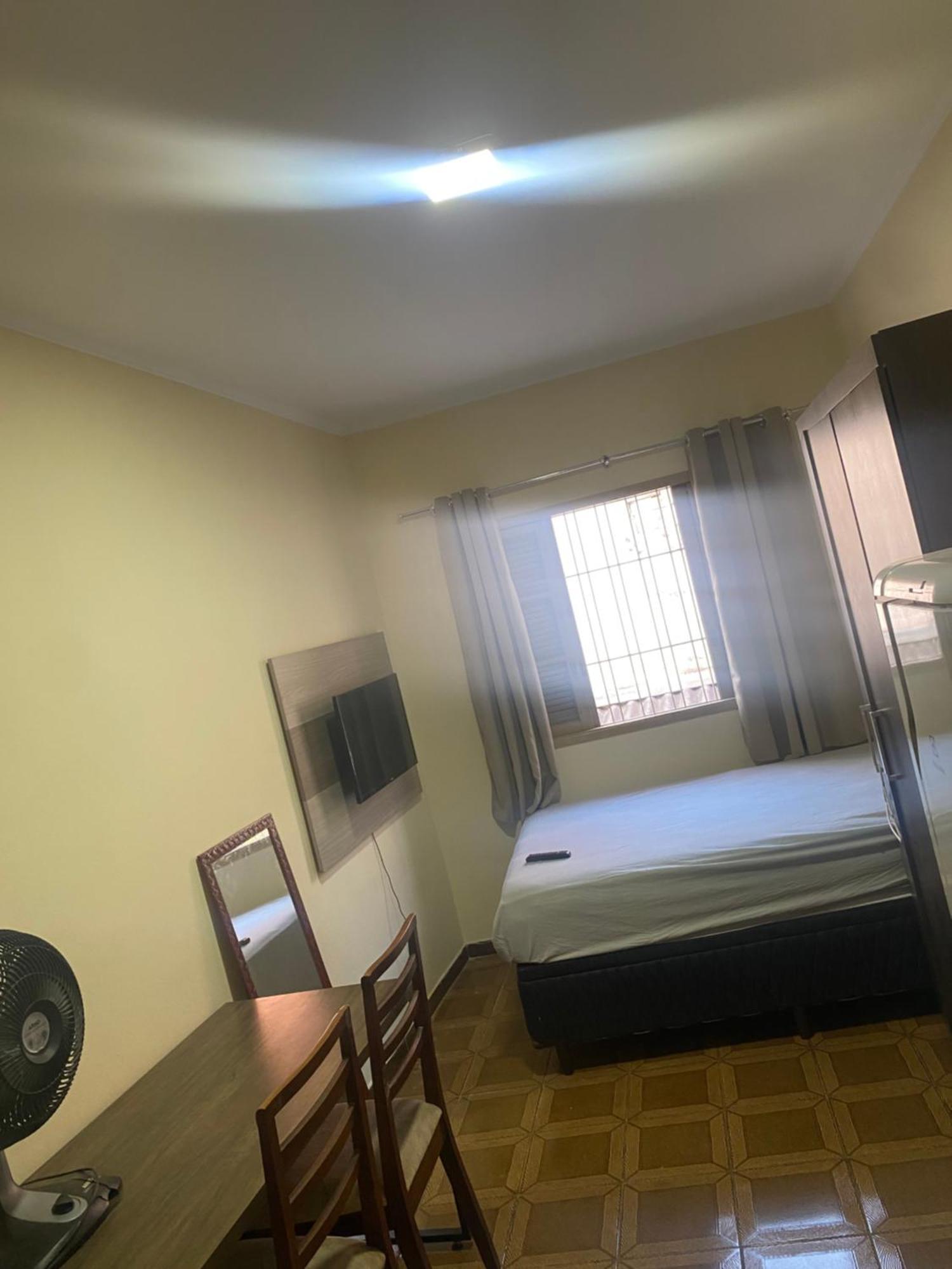Residencial Jhb Guest house *